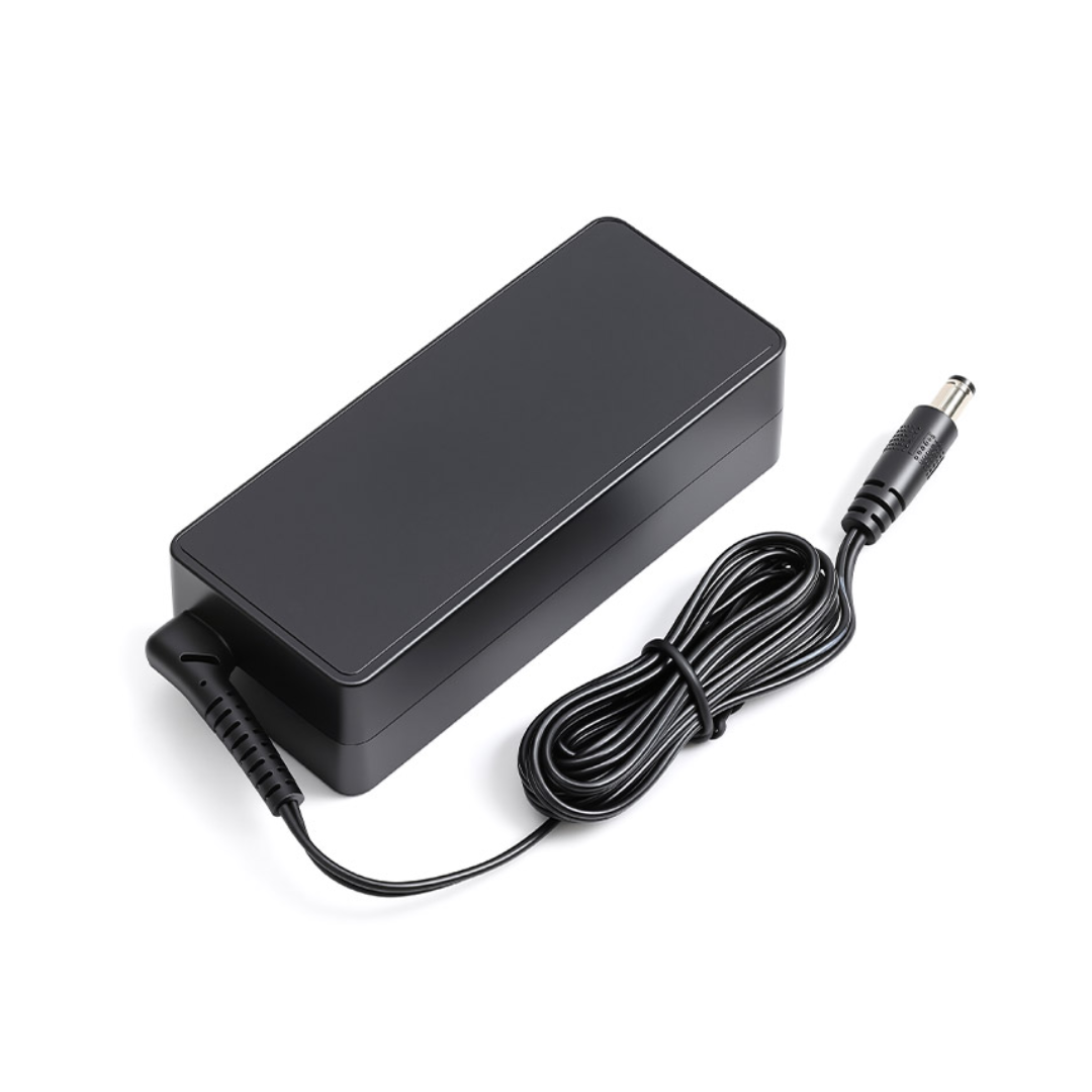 DM 15V, 4A, AC-DC Power Adapter